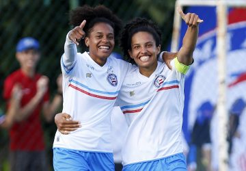 O Bahia está a um passo da final do Campeonato Baiano Feminino, após golear o Lusaca por 4 a 0, com três gols da zagueira Aila